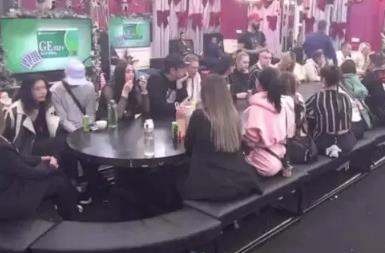 HAOS TOKOM LJUBAVNOG KVIZA U EILITI! Parovi nikad žešći, Anita i Luka najviše šokirali Kép