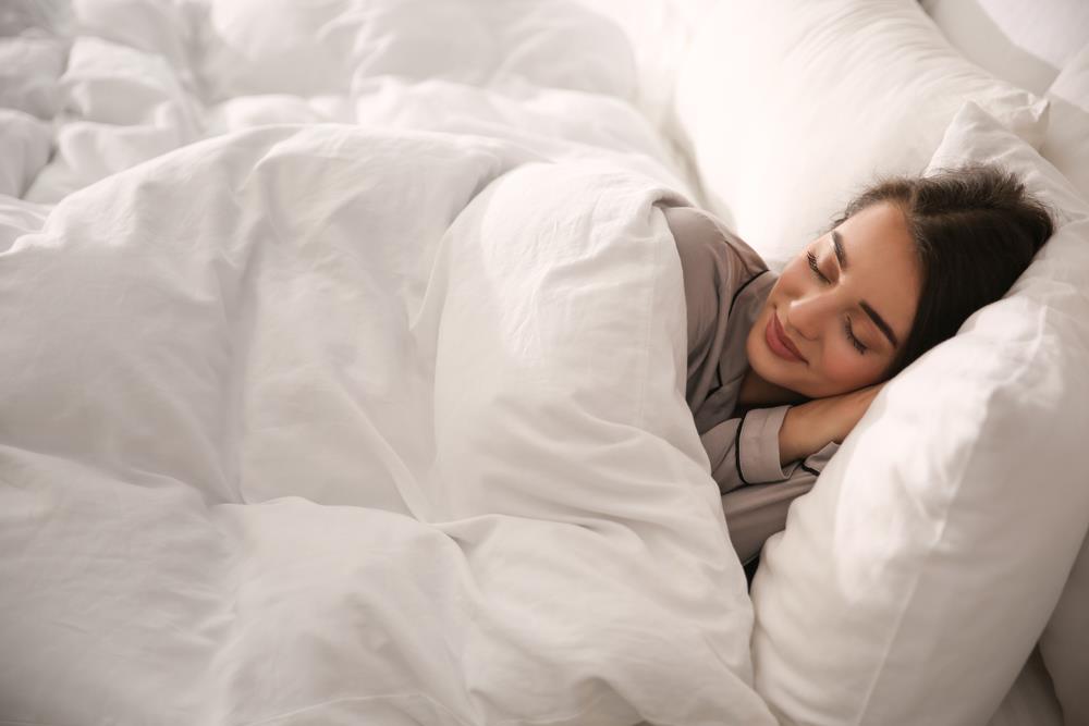 Did you know you can lose weight while you sleep? A famous doctor advises how to burn calories and speed up your metabolism even during the night!