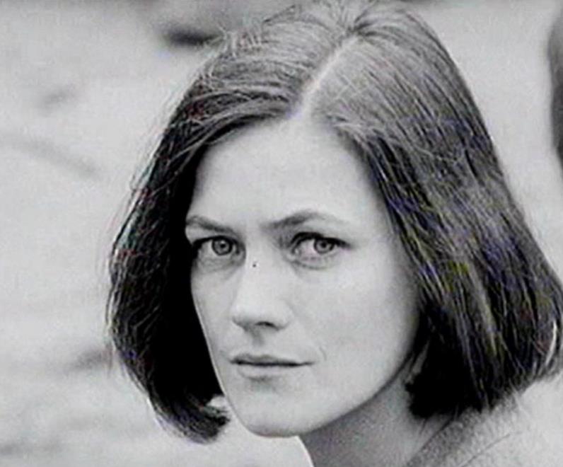 Umrla Senka Veletanlić: Sin Vasil Hadžimanov objavio tužne vesti