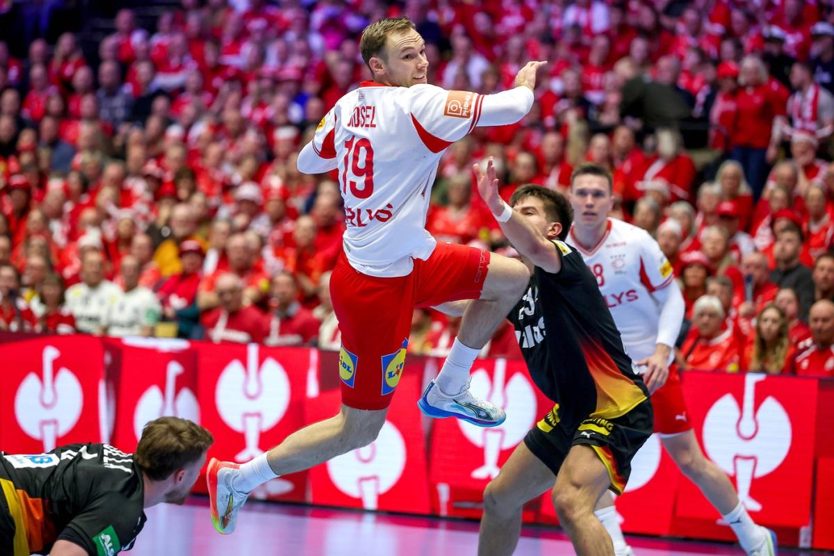 MOĆNA DANSKA U POLUFINALU EVROPSKOG PRVENSTVA: Domaćin razbio Nemačku nakon  spektakla u Herningu! Kép