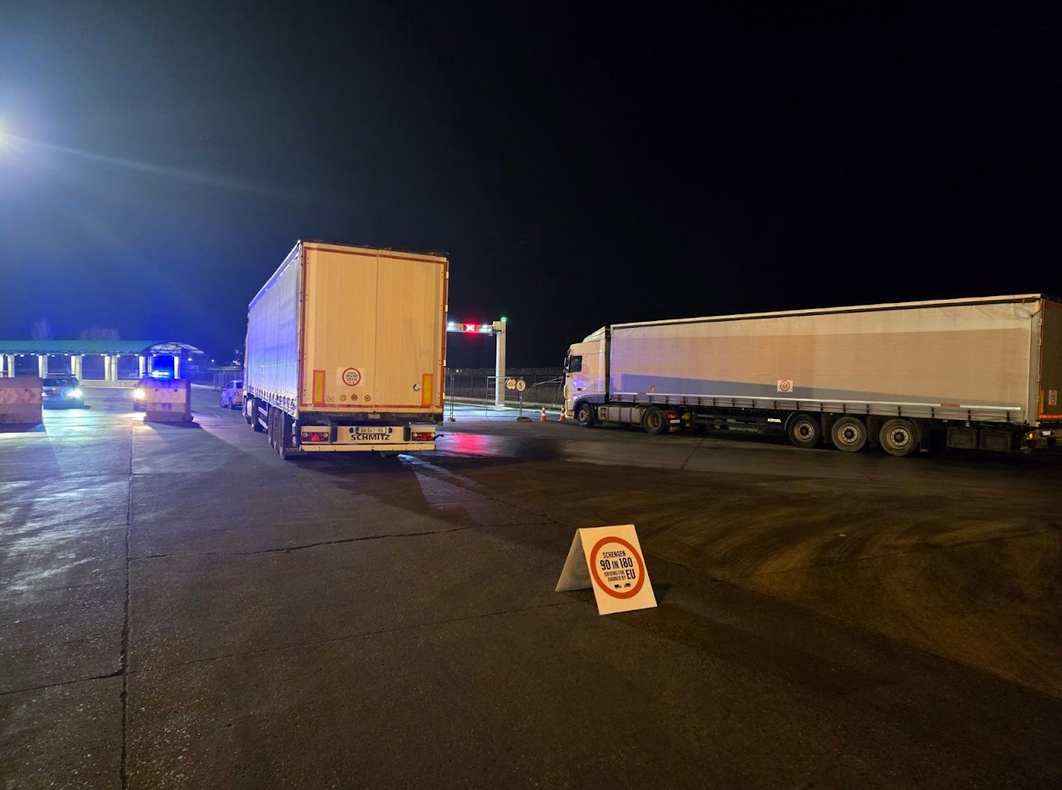 Posle sastanka u Beogradu: Kamiondžije iz Srbije i BiH nastavljaju štrajk