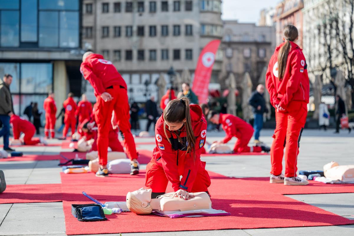150th Anniversary of the Red Cross of Serbia Marked: Public Lesson Held at Republic Square for the Jubilee