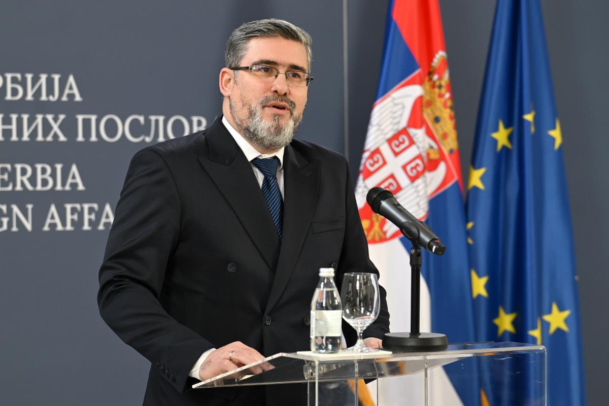 "A KAKVA JE BILA REAKCIJA EU NA 500.000 LJUDI KOJI VIČU 'ZA DOM SPREMNI'?" Ministar Starović odbrusio Plenkoviću i razotkrio bolesno licemerje Zagreba i Brisela