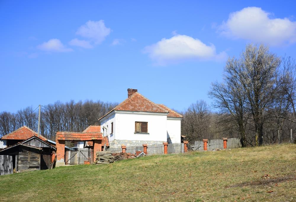 Selo koje je zbunilo celu Srbiju, ova 3 broja svi okreću: Možda ste dobili pogrešan broj, al ste dobili onog kog ste tražili Kép