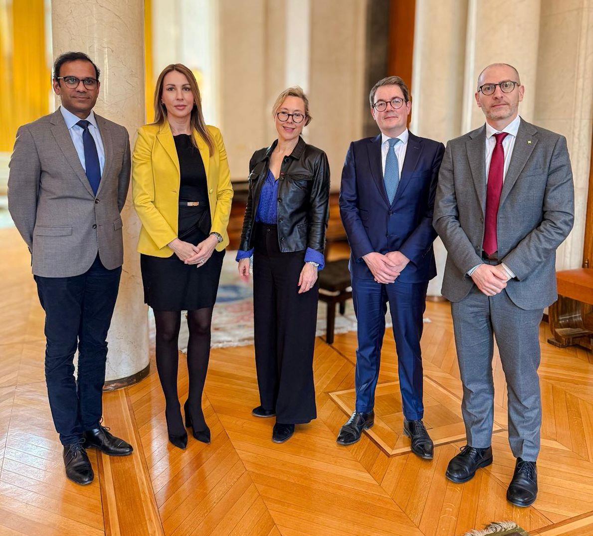 Srbija je na raskrsnici po pitanju energetike: Đedović Handanović sa delegacijom EDF-a o nastavku saradnje u oblasti nuklearne energije Srbija je na raskrsnici po pitanju energetike: Đedović Handanović sa delegacijom EDF-a o nastavku saradnje u oblasti nuklearne energije