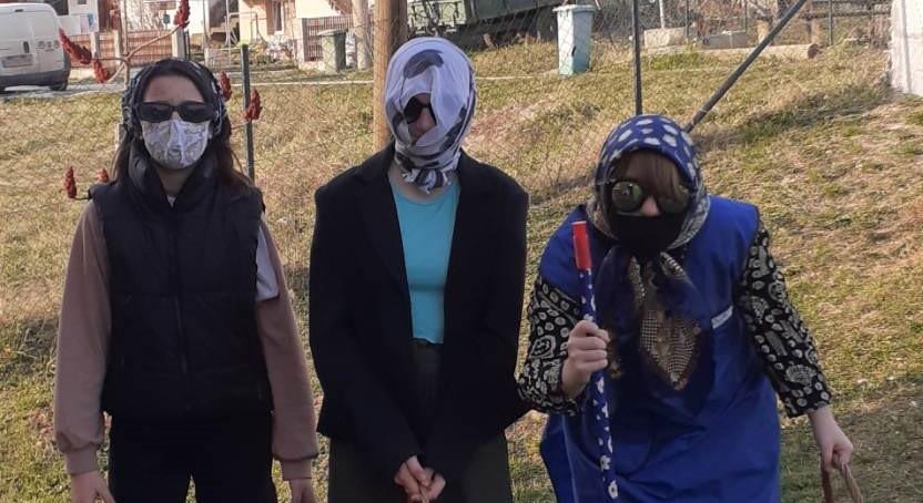 Masked Children Visit Homes and Receive Gifts: The Most Beautiful White Week Begins in Topola