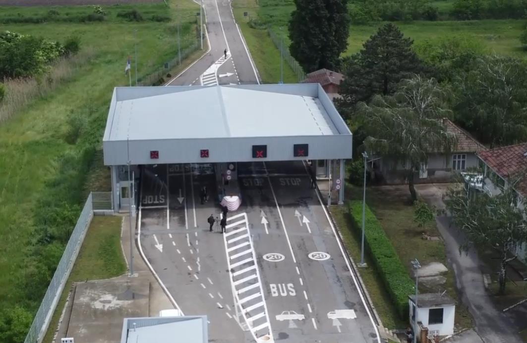 U SUBOTU PRODUŽENO RADNO VREME GRANIČNOG PRELAZA NAKOVO! Zbog noćnog bazara u Kikindi, granica otvorena do ponoći Kép