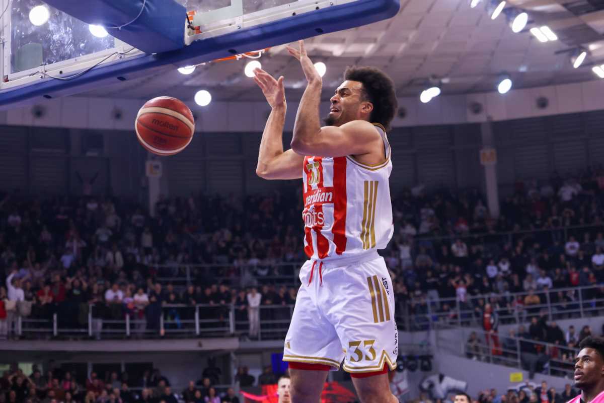 ZVER! Nvora pokupio sve nagrade u Nišu - MVP za sva vremena! (VIDEO) Kép