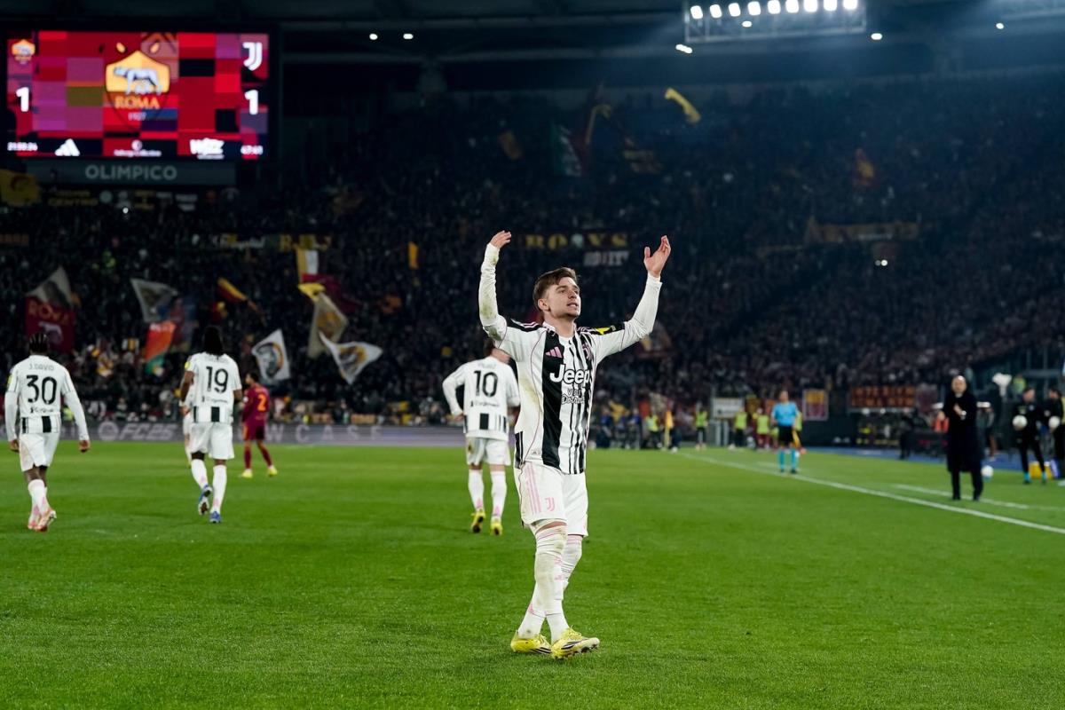 LUDNICA U RIMU: Juventus izvukao bod u nadoknadi, Roma prokockala viđenu pobedu! Kép