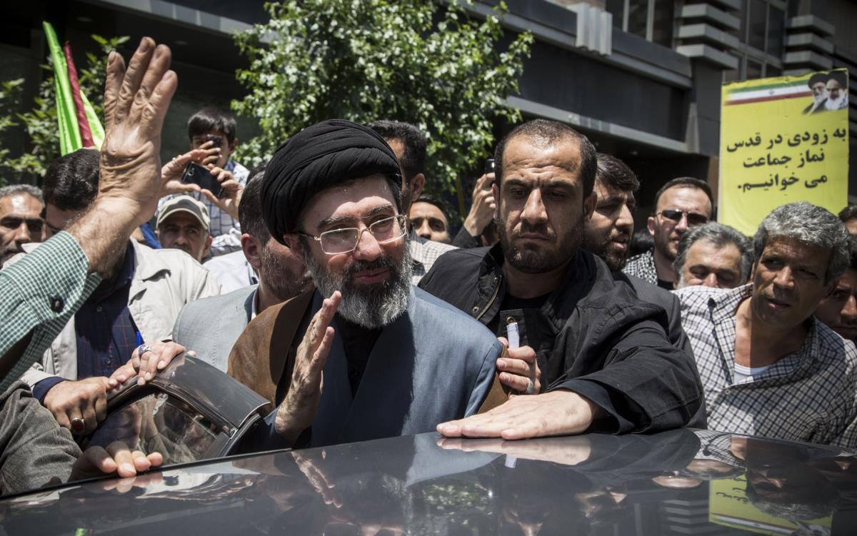 WHO IS THE NEW SUPREME LEADER OF IRAN? He has access to Swiss accounts, real estate in Britain, but also ties to the IRGC! (VIDEO, PHOTO)