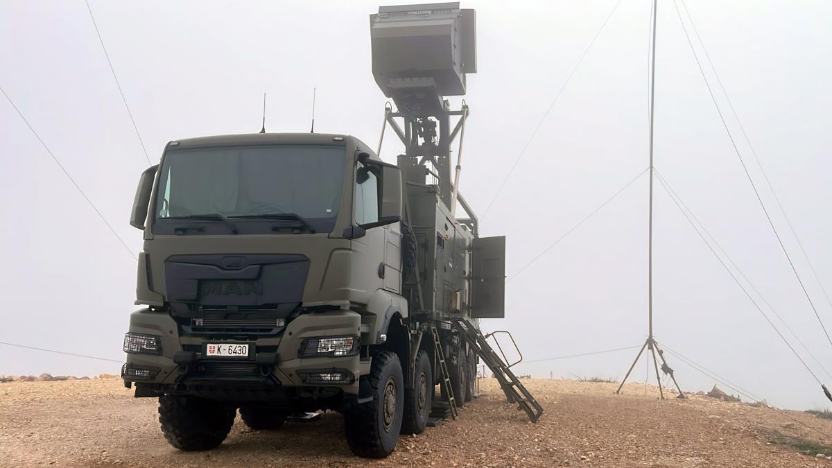 High-Performance Serbian Army Radars in the Air Defense System: Training on Modern Radar-Computer Equipment and Automation Systems (PHOTO)