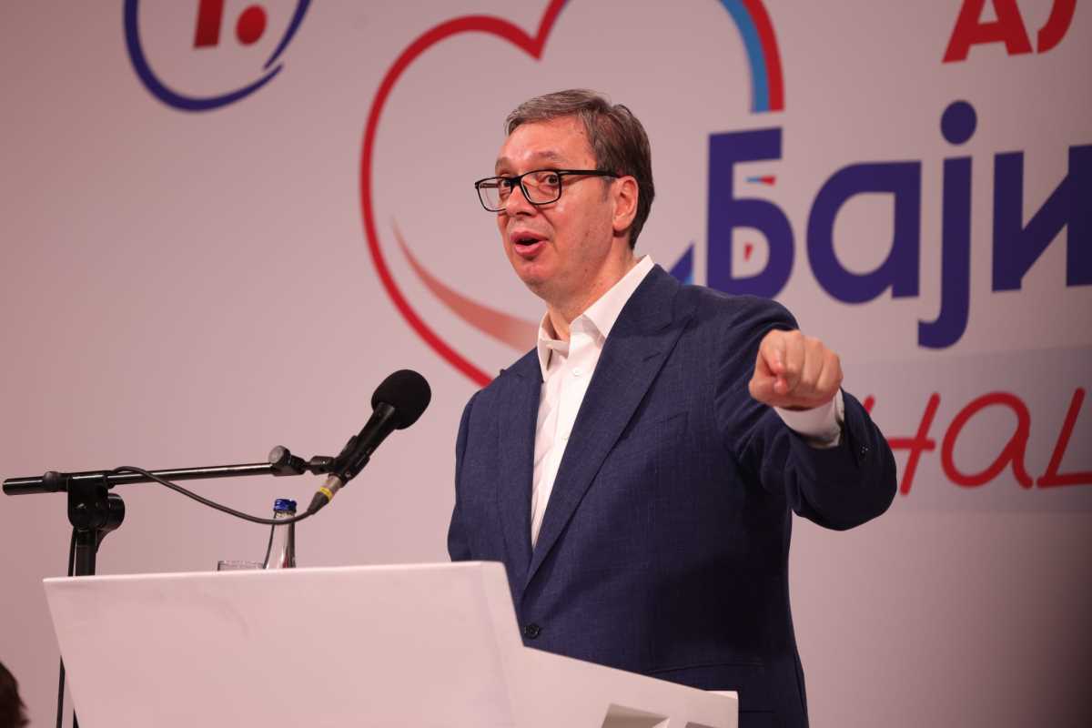 "WE ARE FIGHTING TO DO SOMETHING FOR THE CITIZENS, THEY DIVIDE US INTO HIGHER AND LOWER RACES" Strong message from the President: Nothing is more important than uniting to save the country