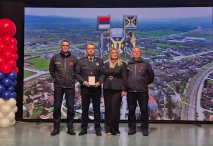 AWARDS PRESENTED: Lapovo Municipality Day Marked