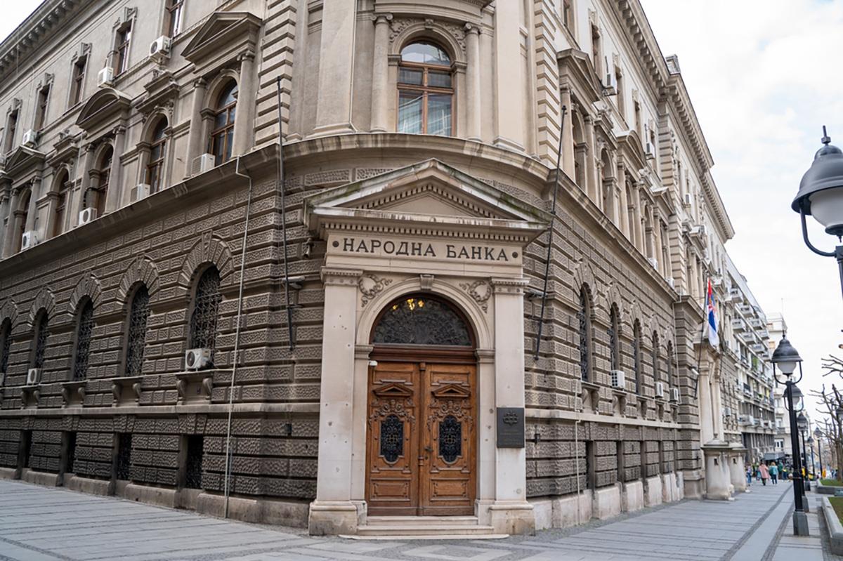 "Fič" potvrdio kreditni rejting Srbije na nivou BB+ uz pozitivne izglede: Pohvale našoj zemlji za doslednu politiku, BDP, odgovorno fiskalno upravljanje... "Fič" potvrdio kreditni rejting Srbije na nivou BB+ uz pozitivne izglede: Pohvale našoj zemlji za doslednu politiku, BDP, odgovorno fiskalno upravljanje...