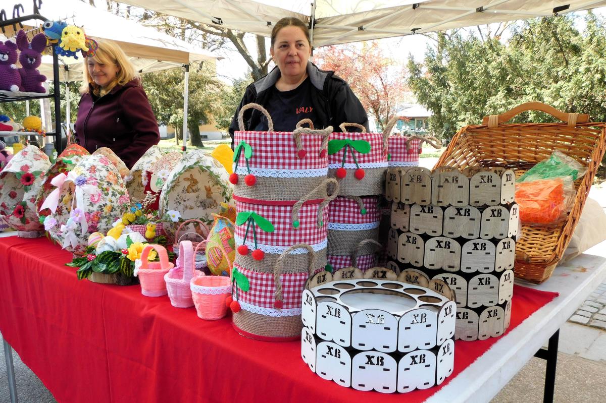 STALLS MARKED BY THE HOLIDAY Ethno-bazaar "Towards Easter" Opened (PHOTO)