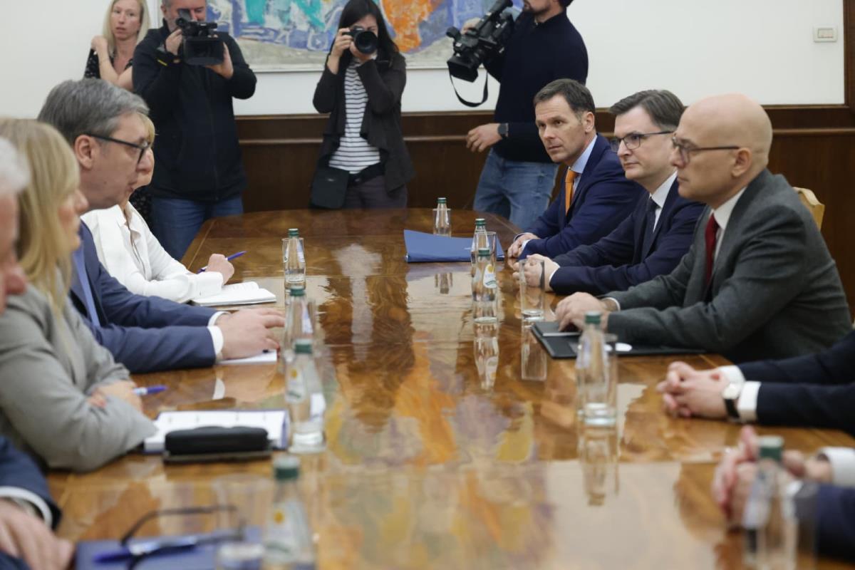 ELECTIONS IN SIGHT! VUČIĆ OPENED DIALOGUE, BLOCKADERS CLOSED DOORS! Analysts: The decision is shaped by state rather than party interests