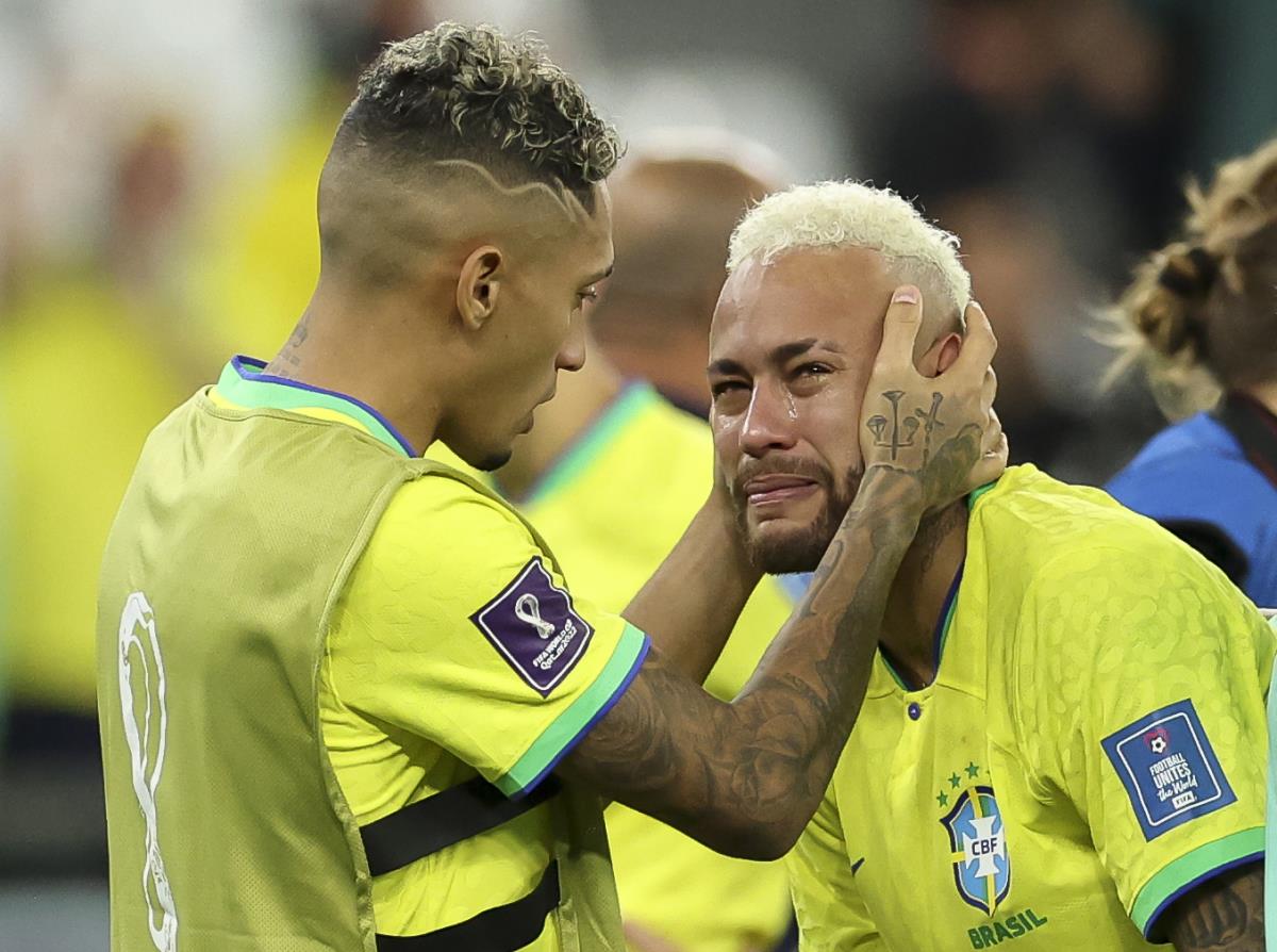 NATION TREMBLES! Here's if Neymar will be on Brazil's World Cup roster!