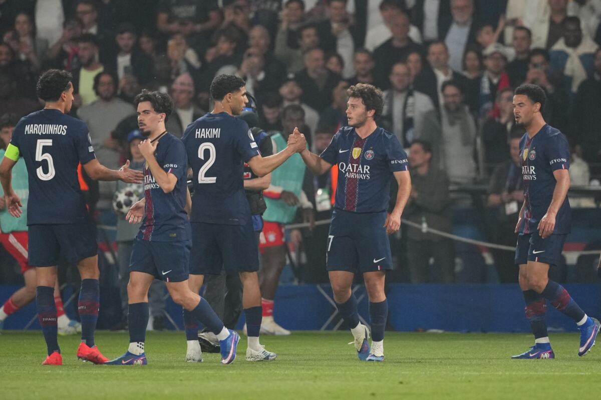 Madness in Paris like never before! PSG beat Bayern in one of the best matches ever