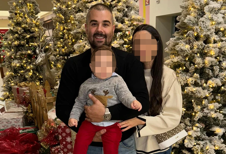 THIS IS THE SERBIAN (37) WHO DIED IN CHICAGO Dušan left behind a wife and son, died a few days before his birthday