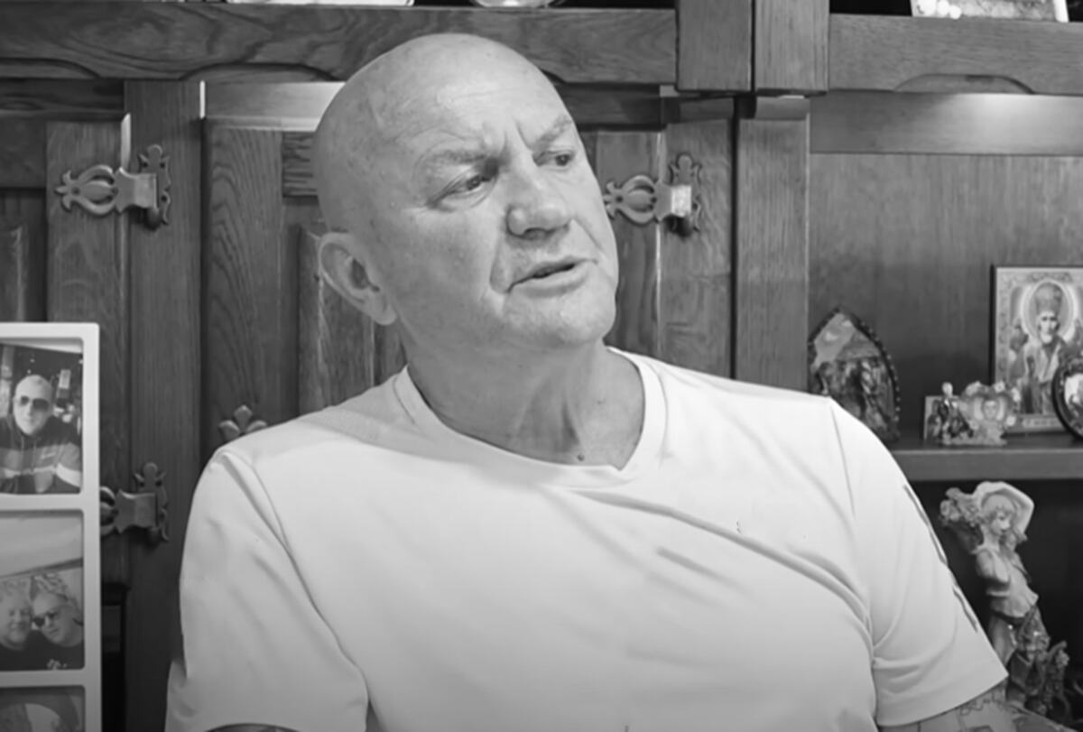 УМЕРЛА ОД ПОСЛЕДЊИХ ЛЕГЕНДИ ДЕВЕДЕСЕТИХ: Преминуо Драган Дробњак Дропс, чувени жестоки момак од чијег је имена некада дрхтао асфалт (ФОТО)