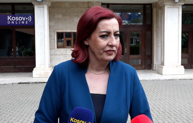 И ДРУГЕ МАЊИНСКЕ СТРАНКЕ УПОЗОРАВАЈУ НА КУРТИЈЕВ ПОЛИТИЧКИ ИНЖЕЊЕРИНГ! Реџепијева: Рашић добијао гласове у срединама без Срба!