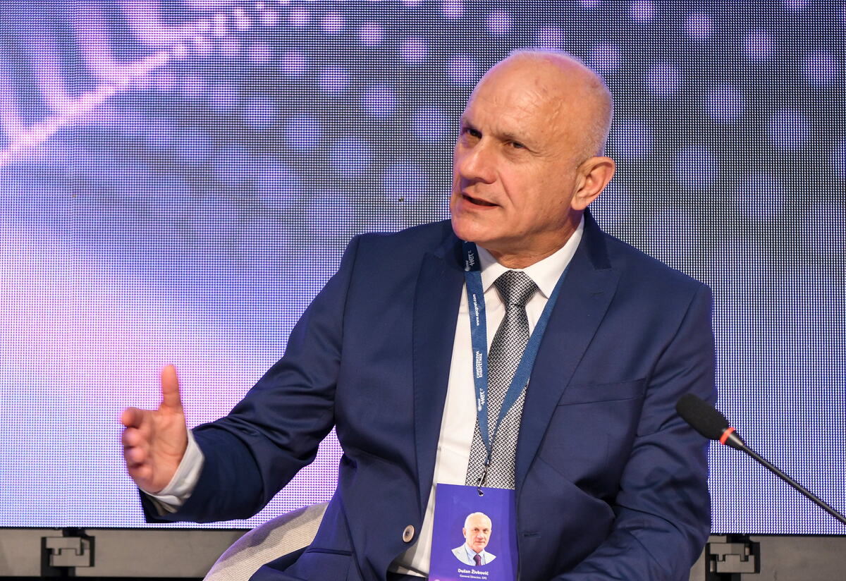 Direktor EPS-a Dušan Živković: Dekarbonizacija mora da doprinese većoj energetskoj sigurnosti Srbije Direktor EPS-a Dušan Živković: Dekarbonizacija mora da doprinese većoj energetskoj sigurnosti Srbije