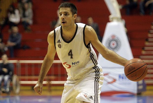 NASTAVLJA SE OSIPANJE PARTIZANA: Milenko Tepić napustio crno-bele! | Kurir