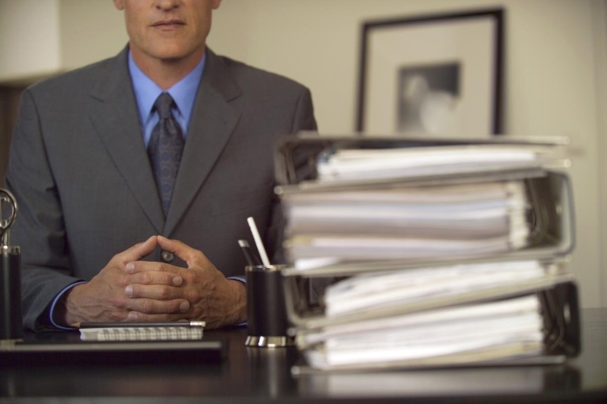 Rok do kraja meseca za prijavu prihoda: Kamata stiže onoga ko zakasni, jedna grupa obveznika ovo mora da učini Rok do kraja meseca za prijavu prihoda: Kamata stiže onoga ko zakasni, jedna grupa obveznika ovo mora da učini