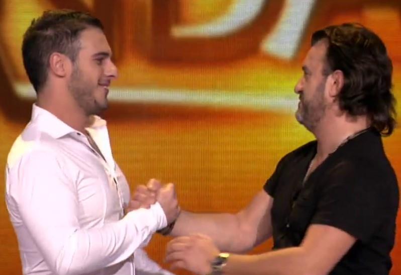 RISTE RISTEVSKI ODUŠEVIO PESMOM TOŠETA PROESKOG: Žiri mu se POKLONIO! T ...
