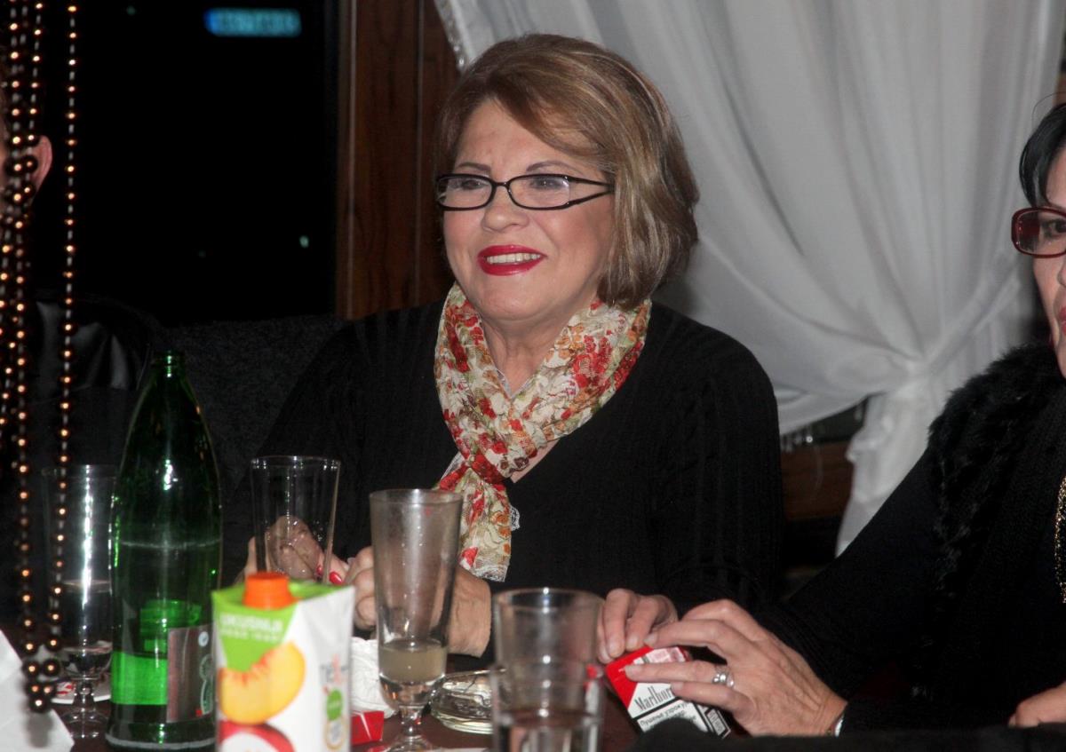 "SAMO SE SRUŠILA..." Prekinut nastup Šemse Suljaković, a onda usledila drama: Bio je pakao za mene Kép