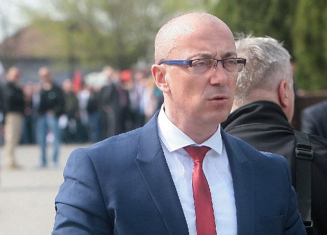 GORAN RAKIĆ U POSETI OPŠTINI GRAČANICA: Ukida se zabrana zapošljavanja ...