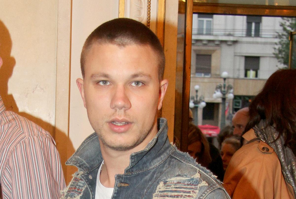RELJA SE PREMA NIKOLIJI PONEO KAO NIKADA PRE! PEVAČICA MU OVO NEĆE ...