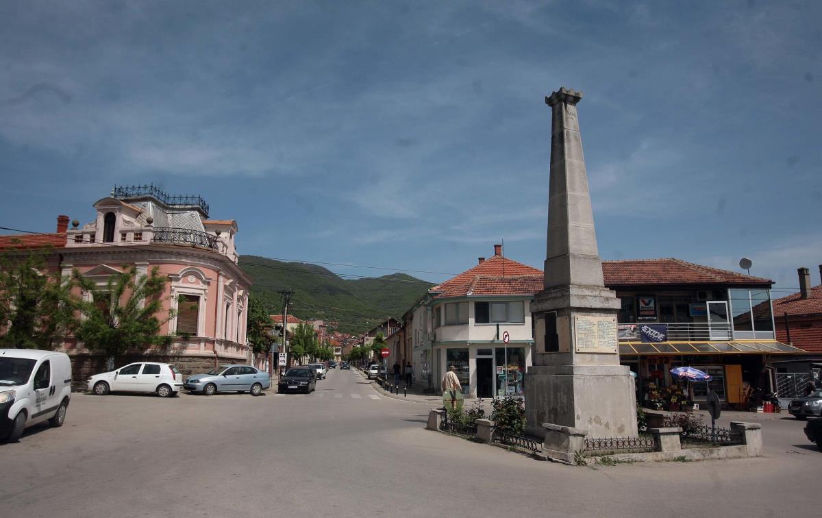Na selidbu ih teraju cene i stanarine! Sve više porodica napušta Beograd i Novi Sad u potrazi za jeftinijim životom Na selidbu ih teraju cene i stanarine! Sve više porodica napušta Beograd i Novi Sad u potrazi za jeftinijim životom