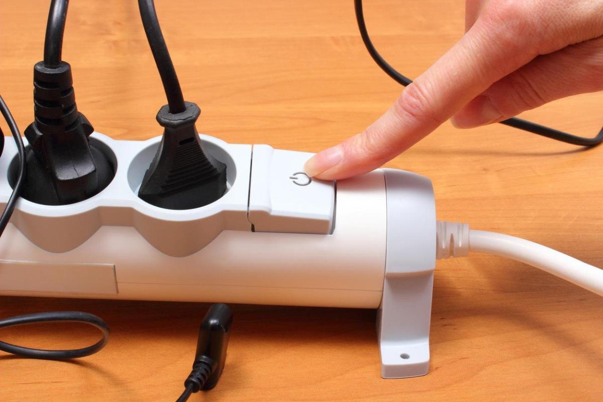 Ako ove uređaje priključite na produžni kabl čeka vas havarija! Pre nego što ga upotrebite proverite jednu važnu stvar Ako ove uređaje priključite na produžni kabl čeka vas havarija! Pre nego što ga upotrebite proverite jednu važnu stvar