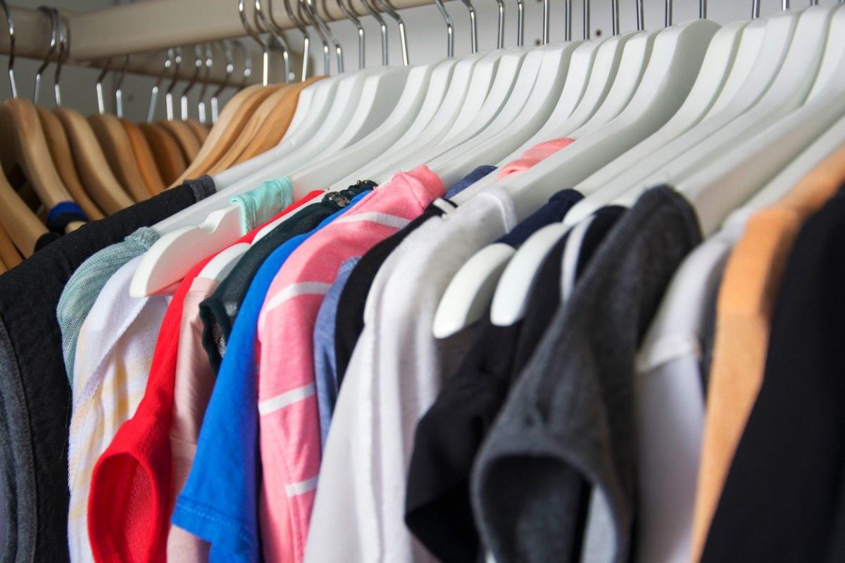 Radnici benetona neće ostati bez ičega! Gradonačelnik Niša obećao pomoć, a evo šta će ponuditi onima koji ostanu bez posla Radnici benetona neće ostati bez ičega! Gradonačelnik Niša obećao pomoć, a evo šta će ponuditi onima koji ostanu bez posla