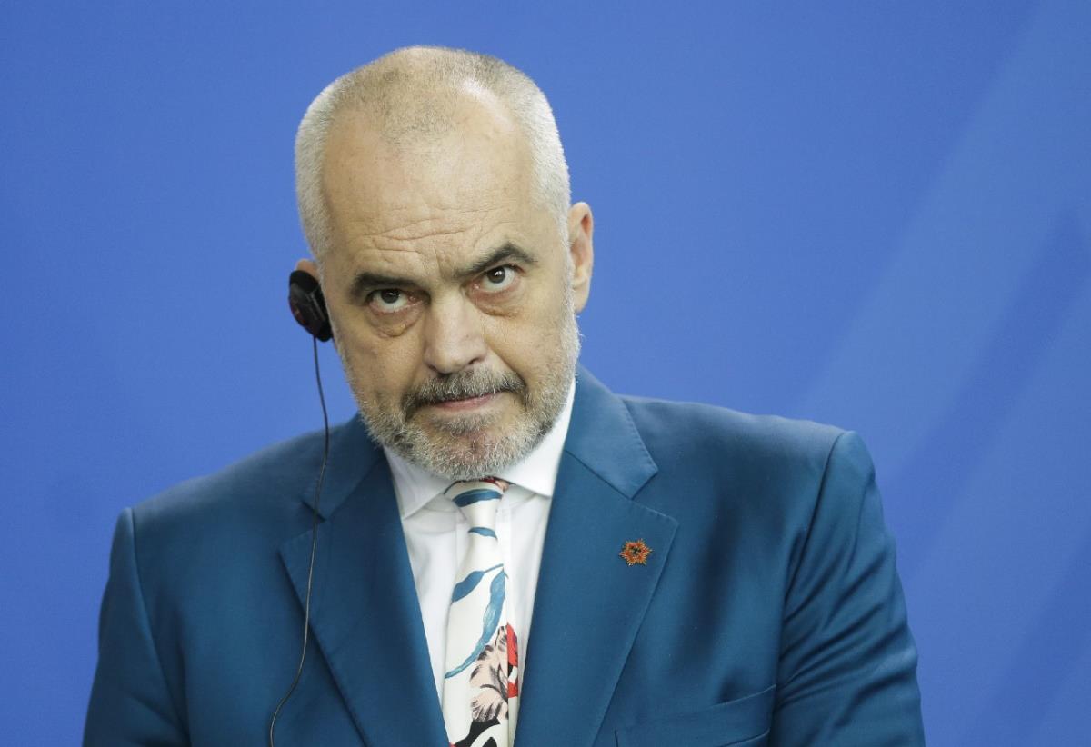 EDI RAMA UVODI SVOJ ŠENGEN I PROVOCIRA: Od proleća otvaramo granicu sa ...