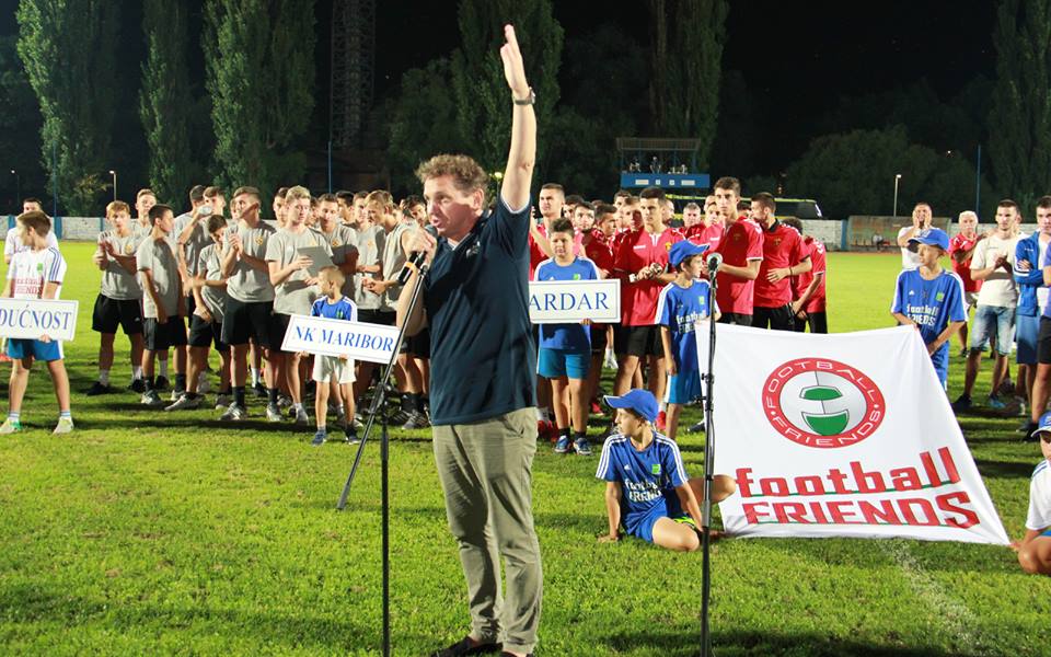 Fudbal ujedinio decu iz Evrope | Kurir