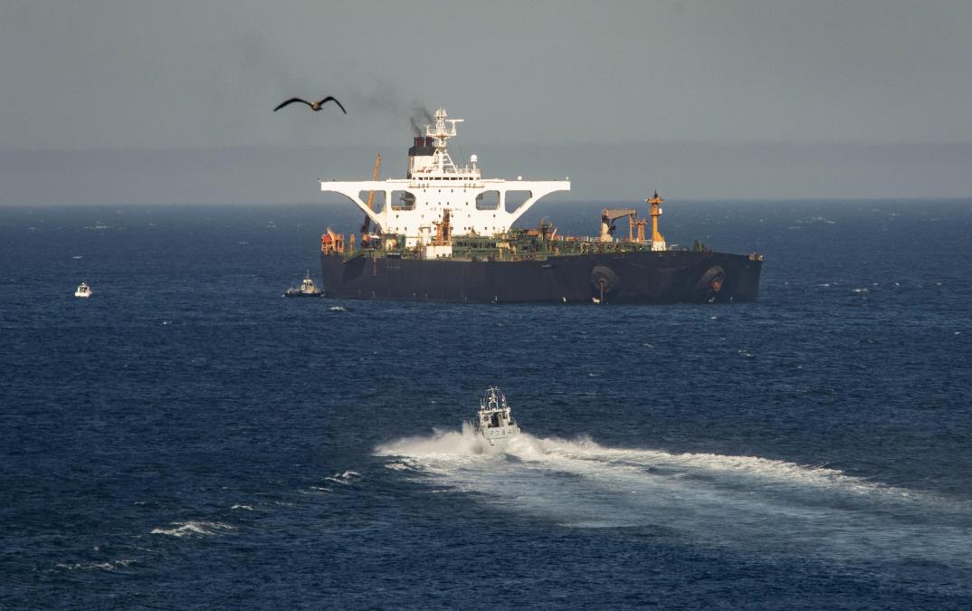 NOVA ZAPLENA BRODA: SAD zaposele iranski tanker koji je pokušao da probije američku pomorsku blokadu