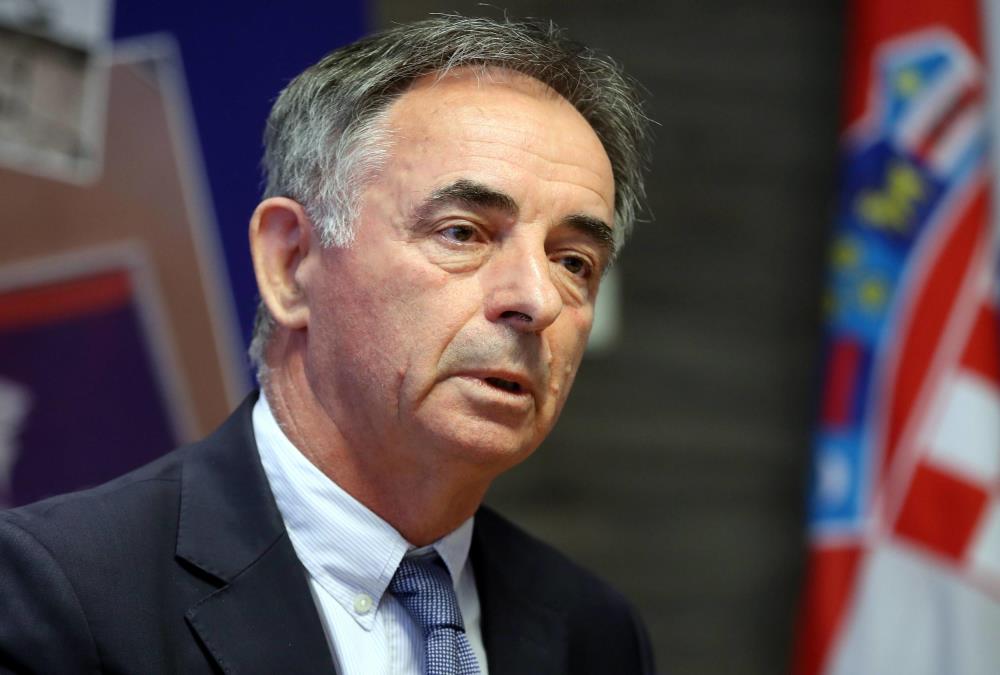 PUPOVAC NAJOŠTRIJE OSUDIO USTAŠKI PIR U KNINU! Pozvao je hrvatsko pravosuđe da HITNO reaguje! Snimak Marka Skeje ga je posebno UZNEMIRIO!