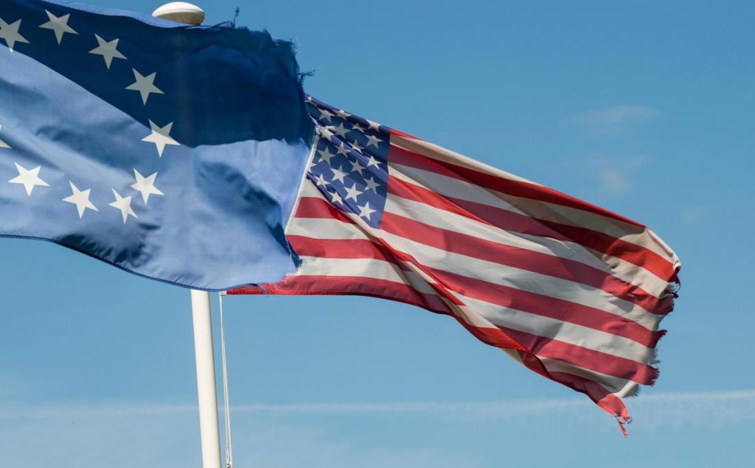 "OTKAKO SE TRAMP VRATIO, AMERIKA JE NEPREDVIDIVA! NE RAZUMEMO IM POTEZE" Različiti pogledi Vašingtona i Brisela na rešenje oko Ormuskog moreuza