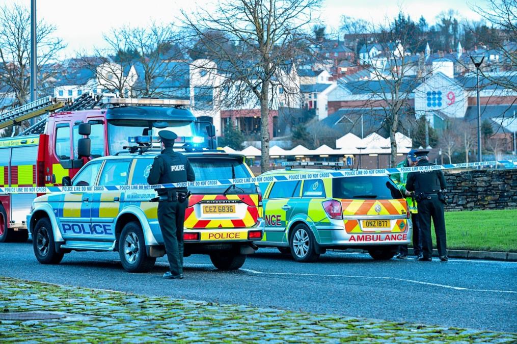 PET TINEJDŽERA POGINULO U STRAVIČNOJ NESREĆI! Vozili u suprotnom smeru, zamalo zbrisali drugu porodicu - sve zbog BOLESNOG TRENDA (FOTO)