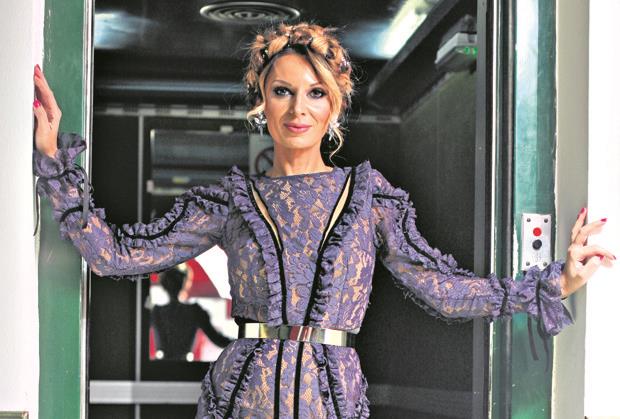 "MOJ PRIVATAN ŽIVOT JE ISPAŠTAO" Slađana Tomašević o poslu i karijeri: Dugujem izvinjenje majci, nisam je poslušala...