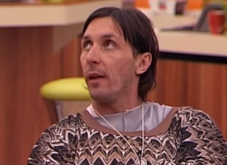 SEĆATE LI SE SPLIĆANINA IZ VELIKOG BRATA? Naglo nestao iz javnosti pre 14 godina, na mrežama objavljuje vrele fotke mišićavog tela, evo kako izgleda