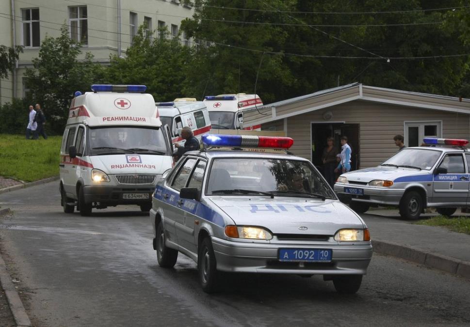 ruska-policija-ruska-hitna-pomoc.jpg?ts=2012-07-23T13:13:53
