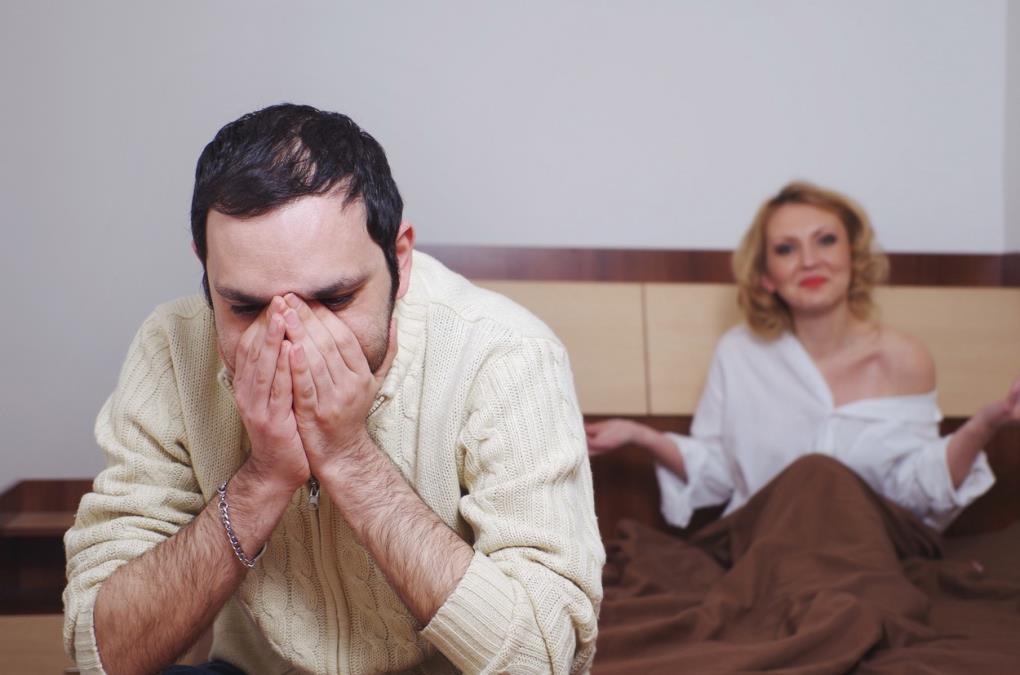 EVO U ČEMU JE RAZLIKA IZMEĐU ŽELJE ZA S*KSOM I OPSESIVNIH S*KSUALNIH MISLI Kako prepoznati problem i sačuvati kontrolu - jedno može biti jako opasno!