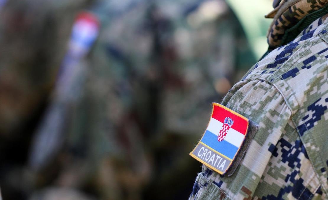 BIVŠI FUNKCIONER HRVATSKE VOJSKE SKLOPIO NAGODBU  Detalji slučaja koji je bio glavna tema u Hrvatskoj
