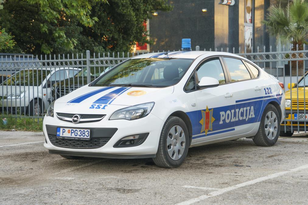 UHVAĆEN ZA VOLANOM SA 4,2 PROMILA ALKOHOLA! Kako je vozio? "Presretači" bili u šoku, odmah dobio 30 dana zatvora