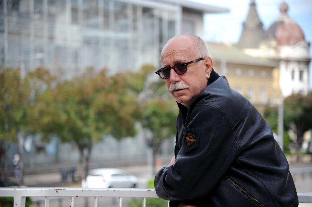 "Ženama i sinovima nikada nisam govorio da ih volim" Irfan Mensur je celog života radio po svom, a onda je bolest sve promenila