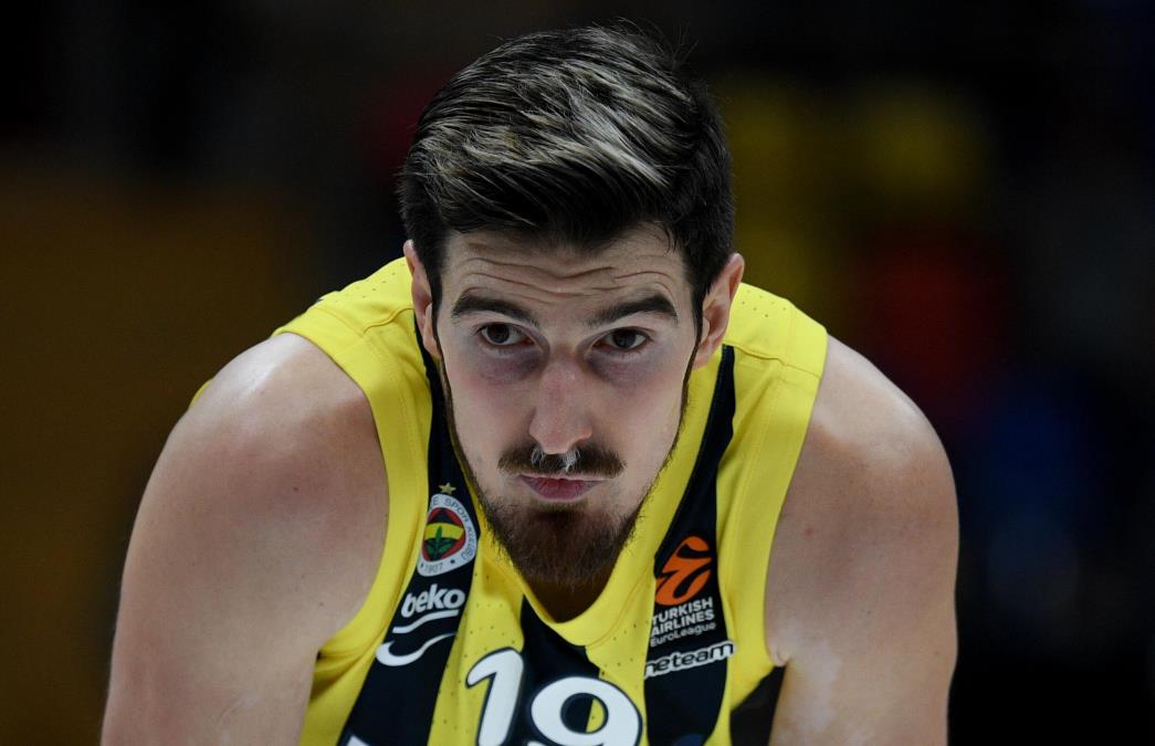 TUŽNA VEST! LEGENDARNI KOŠARKAŠ OBJAVIO DA ZAVRŠAVA KARIJERU! Ovo je njegova poslednja sezona, njegove reči su rastužile navijače!