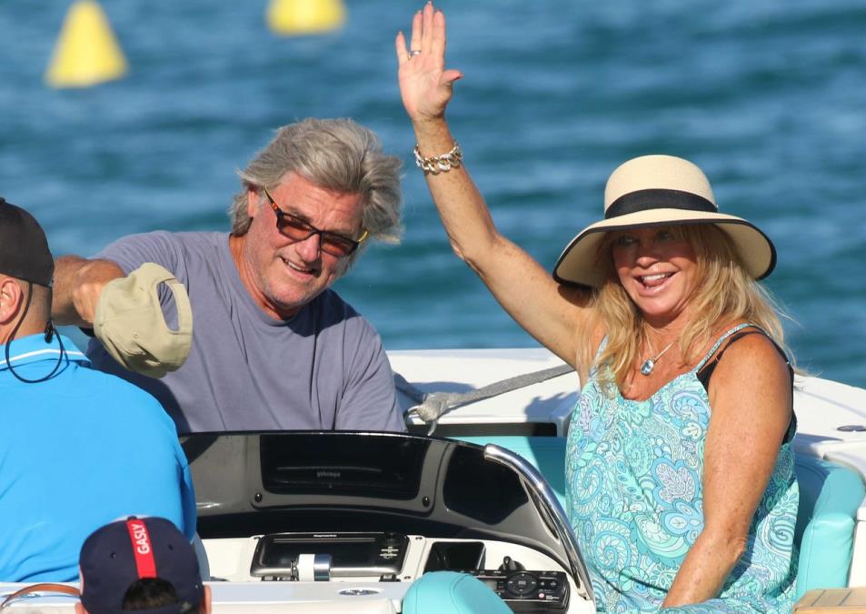 Zajedno su 43 godine, ali nikada nisu želeli da se venčaju: Glumica otkrila razlog i šokirala mnoge!